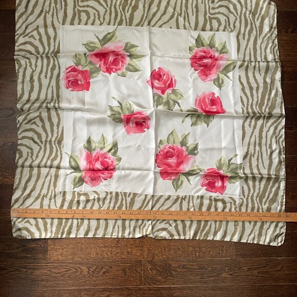 Vintage Coccinelle 100% Silk Scarf with Roses-Made in Italy - Picture 8 of 9